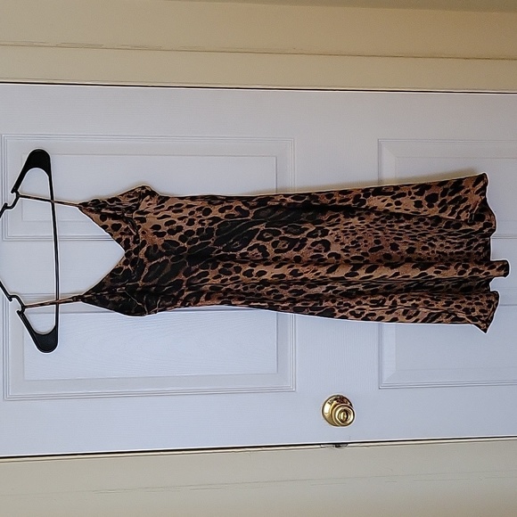 Forever 21 leopard slip dress - Picture 3 of 6